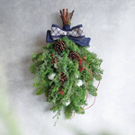クリスマススワッグ （ボリュームたっぷりスワッグ）  │ こぎん刺し　リボン｜存在感と特別感の　クリスマスグリーン