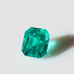 エメラルド_オーダー用ストーン_エメラルドカット_L2411-01_0.265ct