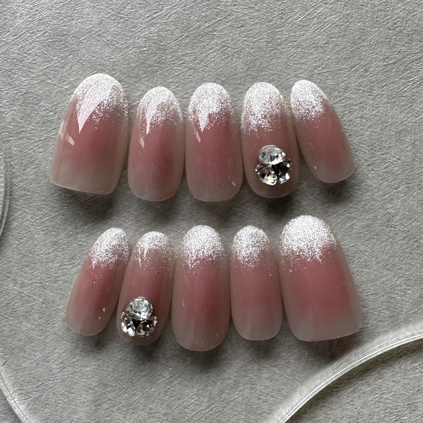 ネイルチップ受注生産】チークマグネットネイル ワンホン - Oma nail
