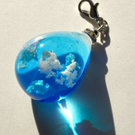 雲レジン☆清々しい青空☆tear drop12☆オススメの紐ペンダント