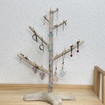 海からの贈り物・流木のアクセサリーツリー