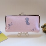 ミナペルホネン　がま口財布　choucho 長財布　ピンク　コンパクト スリム 一粒万倍日  
