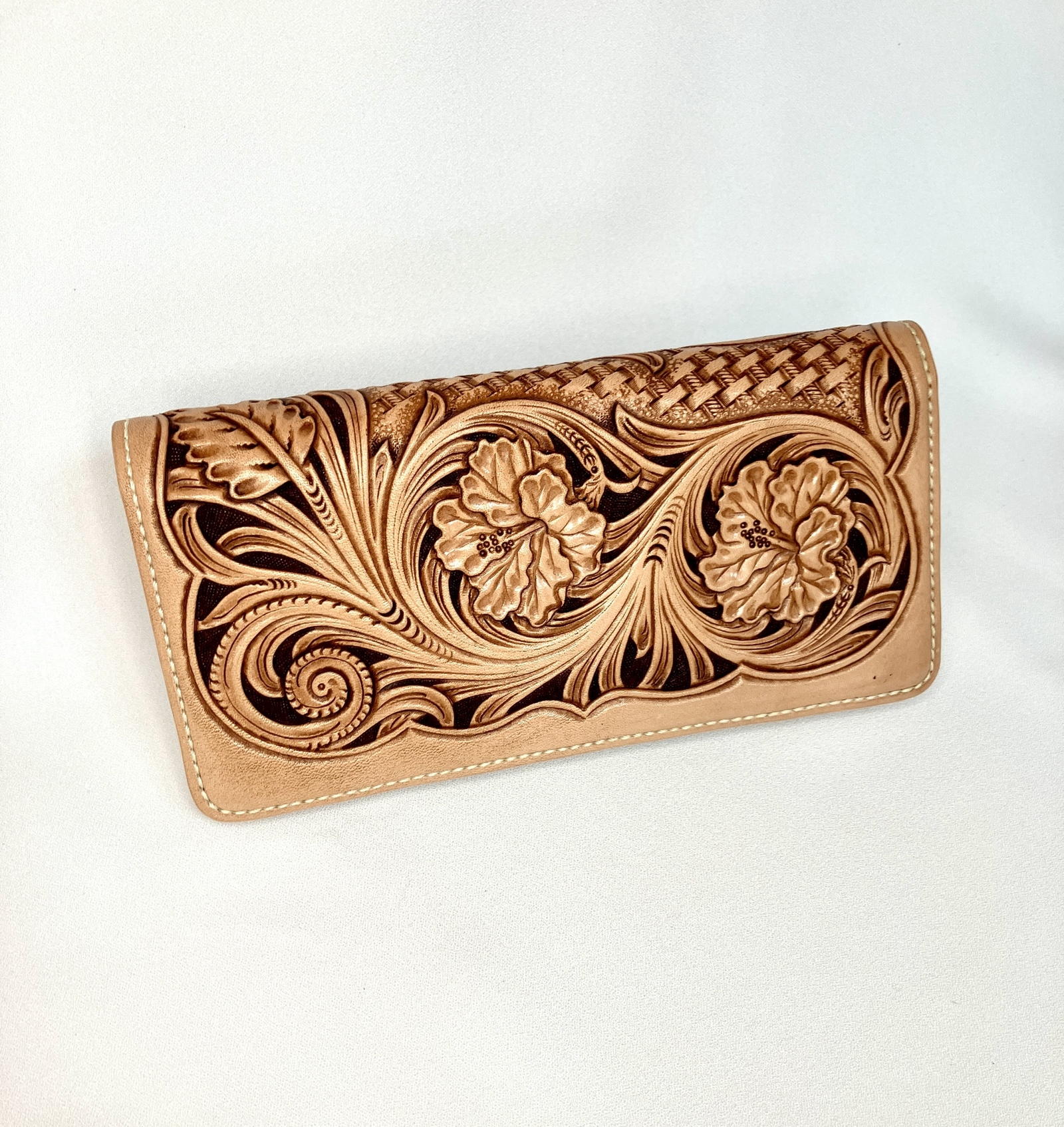 レザーカービング額装 c07a6c4cc46ee3d30ffa72e51efa4f