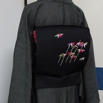 すぐに結べる「さくら造り帯」 黒地に笹デザインのお太鼓　D-385