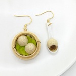 ☆再販☆肉汁あふれ出す小籠包のピアスor イヤリング