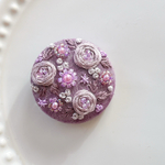 ビーズ刺繍くるみボタン（ヘアゴム/ブローチ）