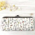 【容量多め】 ＊ラミネート＊ がま口長財布 セオ パステルブルー リバティプリント使用