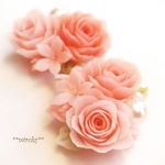 【♡177】樹脂粘土　薔薇ブーケ　パーツ　ハンドメイド　アクセサリー素材