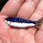 七宝焼・小さな紺青の魚