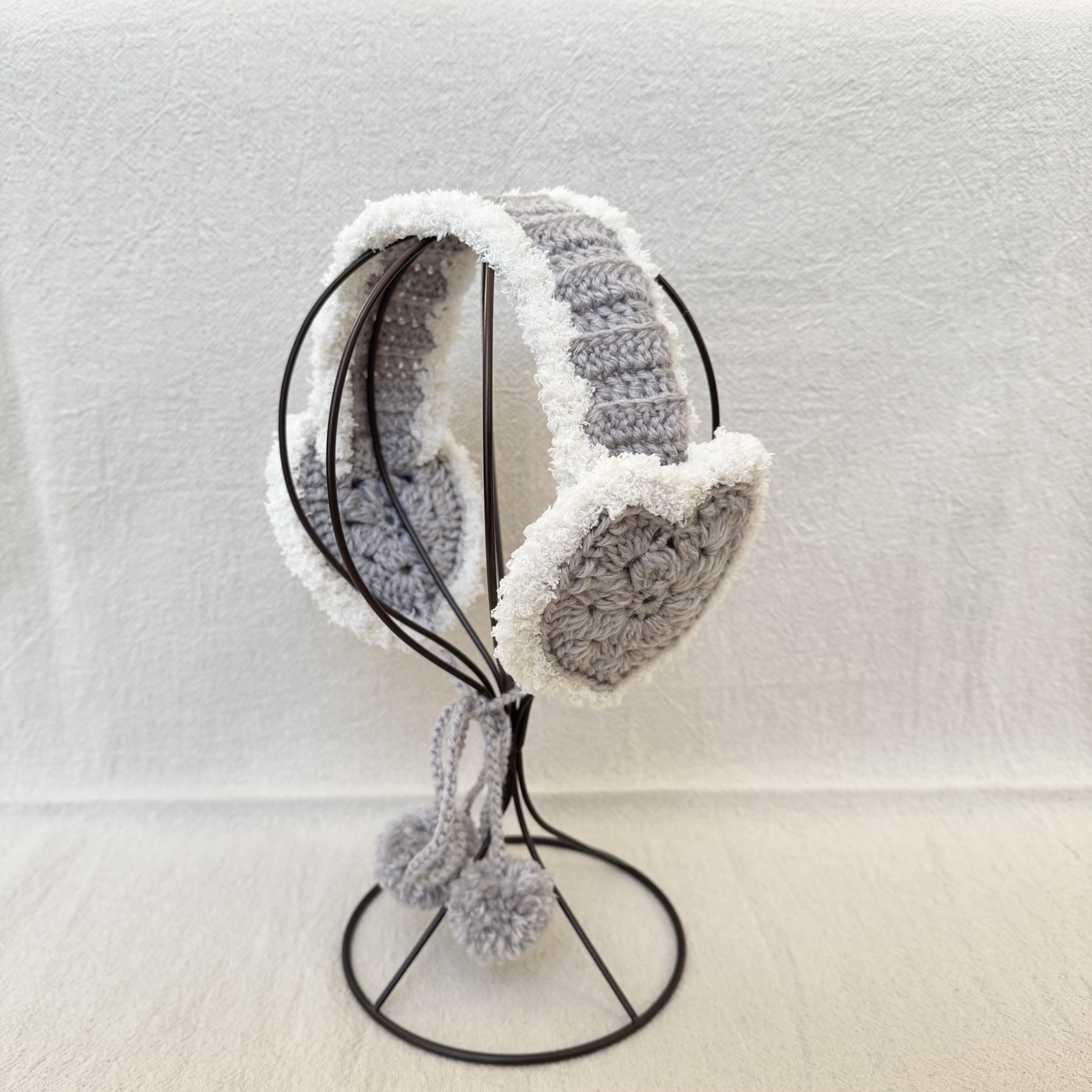 イヤーマフ ハート ホワイト&ホワイト - korontoohagi | minne byGMO