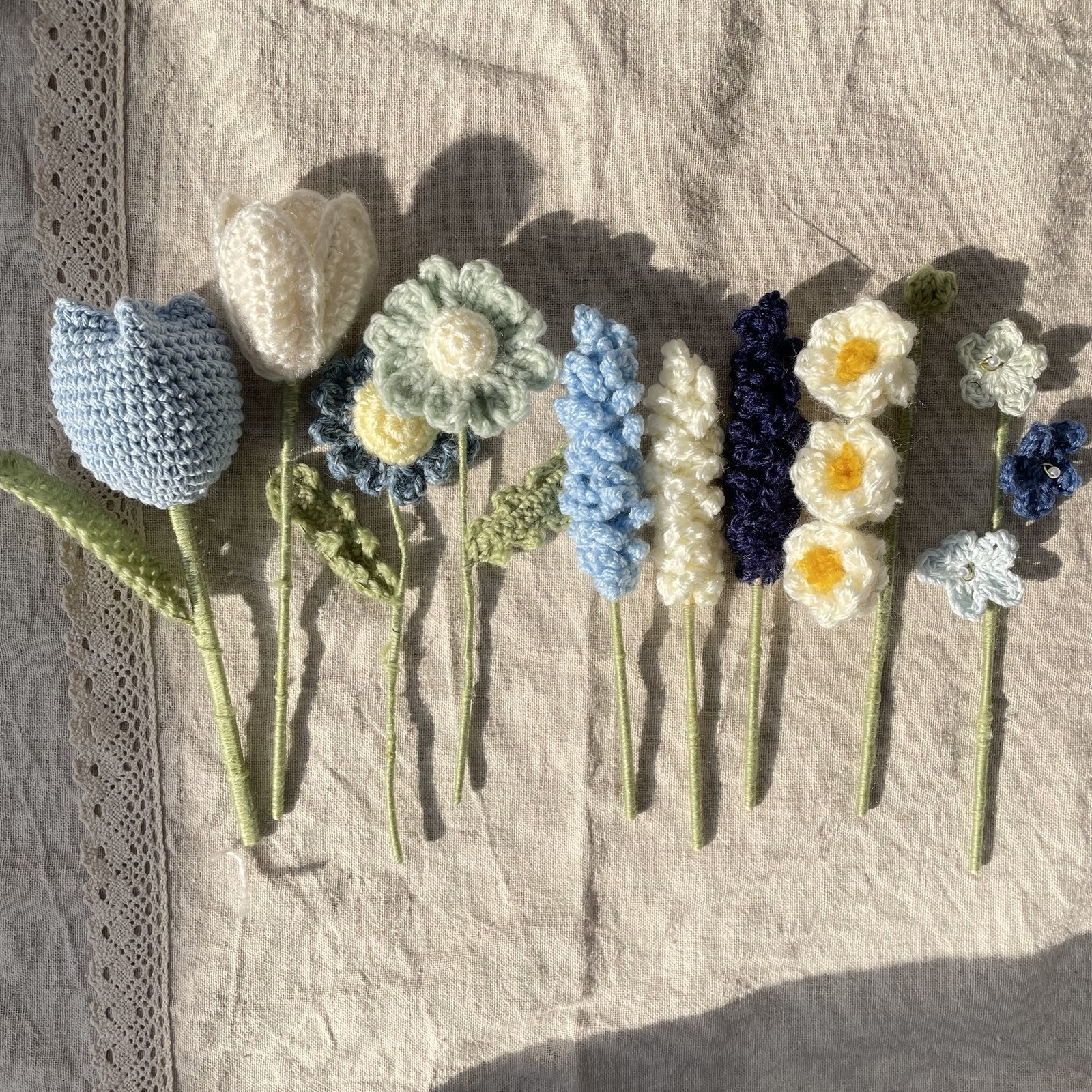 枯れない花束 ハンドメイド かぎ編み お花のブーケ 毛糸の花束 水色