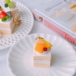 マンゴー　ショートケーキ　キーホルダー☆フェイクスイーツ　クレイケーキ　　スイーツキーホルダー