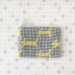 run run run ポーチ　14  ミナペルホネン の刺繍生地 mina perhonen ダークネイビー　ポケットはオプションです