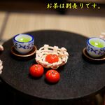 みかん４個セット　大サイズ（１個剥きかけ）　ミニチュア