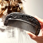 高級黒檀木 木製櫛 両面彫刻 龍と鳳凰 【桃太郎】お守り 静電気防止 美髪 頭皮マッサージ 男女 プレゼント お祝い