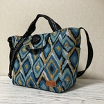 ゴブラン織トートバッグ大きなボタン(ブルー)