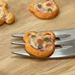 1/12くまさんピザ 1個 ミニチュアミニチュアパン ミニチュアスイーツ フェイクスイーツ フェイクパン 食品サンプル ドールハウス デコパーツ ミニチュアフード 樹脂粘土 シルバニア リカちゃん