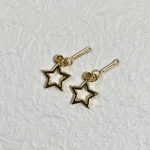 リカちゃん星ピアス
