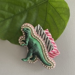 恐竜ブローチ🦖グリーン1213