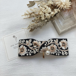 ꕤインド刺繍リボン　ポニーフック　リボン　黒　パールチャームꕤ