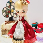 完成品2点set赤の女王の舞踏会ドレス＆ヘアアクセサリーNo.62 22cmドール用(リカちゃんブライスサイズ)