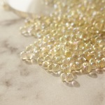 期間限定SALE【10㌘/2㍉×4㍉】【bg-fp-71】❁ファルファーレ/ピーナッツビーズ❁レインボー❁シャンパンイエローレインボー❁