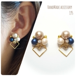 秋色ビジューピアス