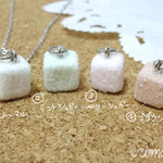 角砂糖のペンダント＜シルバーカラー＞