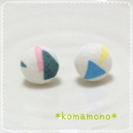 くるみボタン ピアス
