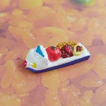 レトロお子様ランチ（陶土ブローチ）