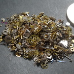 【極小】10g 時計歯車パーツ/アクセサリー素材/レジン