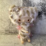 ピンクの半月ちゃん