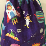  男の子のためのカッコいい入園入学グッズ　巾着（大）　新柄　USAコットン　  Space