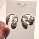 Pearl & Bijou earrings       パールとビジューのシンプルイヤリング    樹脂イヤリング樹脂ピアス金属アレルギーノンホールピアス