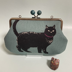 【1月1日販売】ねこ×木玉口金のぽってりがま口ポーチ