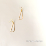 再販24♡トライアングルAピアス・イヤリング