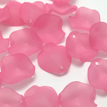 【再販】桜の花びらのアクリルチャーム40個セット