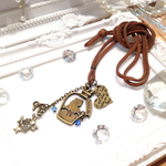 ♥ 不思議の国のアリス　drink　me ネックレス