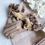 新作♡ スマホ対応　レオパードファー　ビッグベロアリボン　手袋　クリスマス