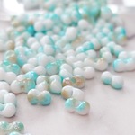 期間限定SALE【10㌘/3㍉×6㍉】【bg-fp-82】❁ファルファーレ/ピーナッツビーズ❁ホワイト×カラーグラデーション❁ターコイズブラウン❁