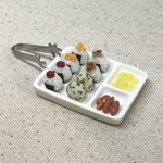 ミニチュアフード　おにぎり（ビュッフェ風）トング付き