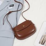 ショルダーバッグ　スマホショルダー　スマホポーチ　お財布ショルダー　金属logoを選べる！