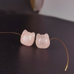 人気再再出品　天然石彫 *ごろごろ * 可愛いピンク猫モチーフ　ローズクオーツ　アクセサリーパーツ