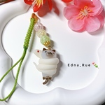 【抹茶】🍡巻かれてもネムネム(眠)🐍根付けストラップ カラークラック水晶 白蛇 シャム猫