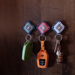 こぎん刺しタイルみたいなマグネットフック【玄関ドア☺︎刺繍】デニムリメイク☺︎冷蔵庫☺︎マグネット☺︎キーフック