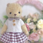 【専用】*ＳＡＢＯＢＥＡＲ*　ナチュラルお洋服のクマさん　姉妹！？で仲良し♡　テディベア