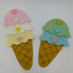 アイスクリームの フェルトのボタンつなぎ 