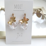 No.595　ガラスとお花のピアス　ゴールド　フラワー