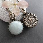 ビルマ産 翡翠 (硬玉)  AAA ラウンド 14mm 花のフィリグリー  ペンダント