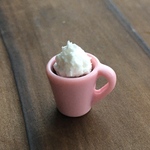 コーヒー　（生クリームつき）